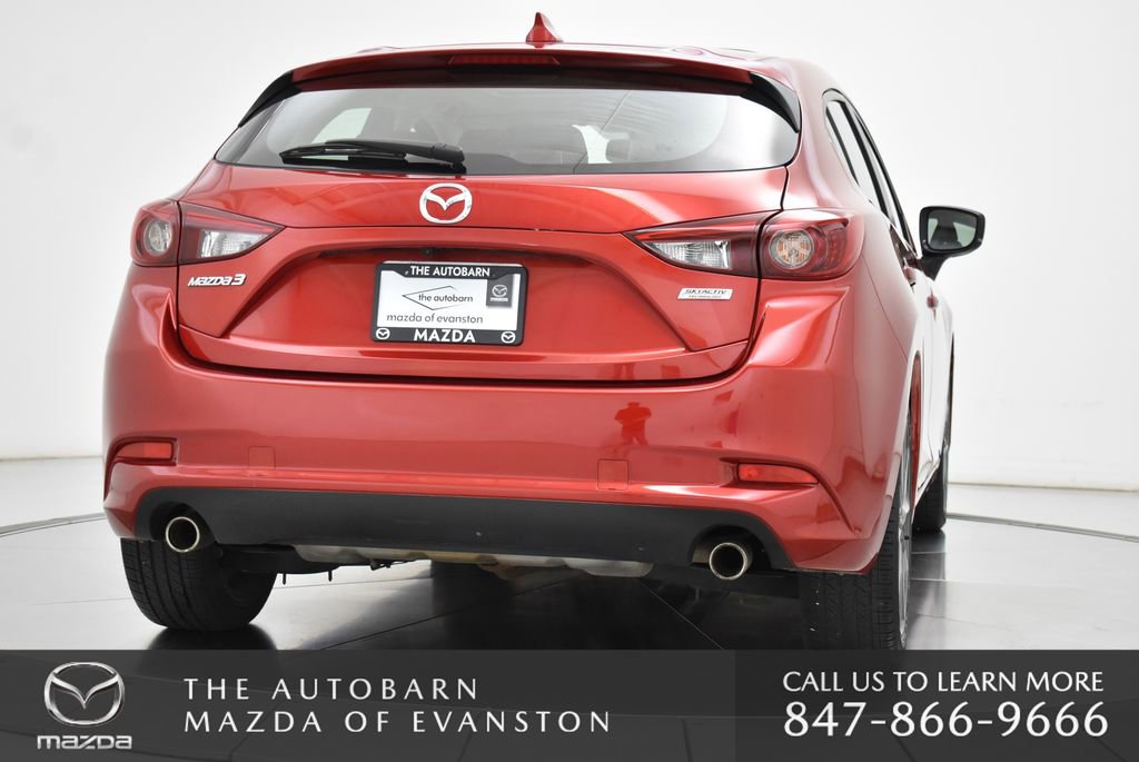 Used 2018 MAZDA MAZDA3 Grand Touring w/ Premium Equipment Package FWD image 22
