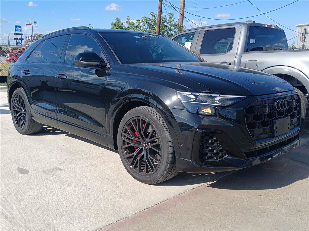 Used 2025 Audi SQ8 Prestige AWD/4WD image 8