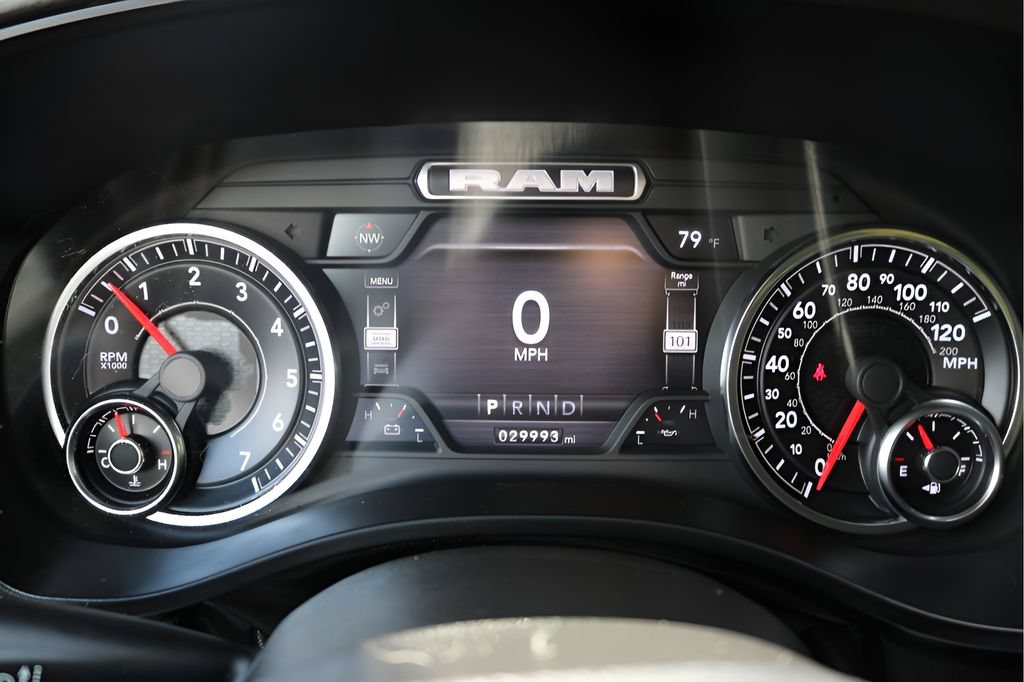Used 2022 RAM 1500 Big Horn w/ Night Edition AWD/4WD image 27
