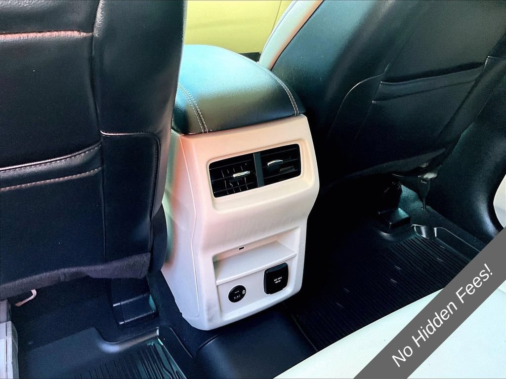 Used 2021 Ford Edge Titanium w/ Cargo Accessory Package FWD image 28