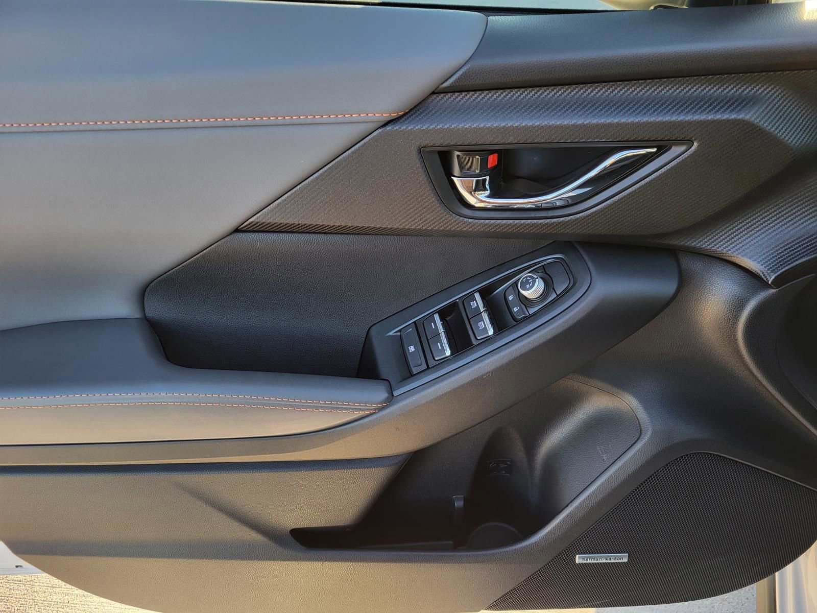 Certified 2025 Subaru Crosstrek 2.5i Limited w/ Crosstrek Mirror Package image 16