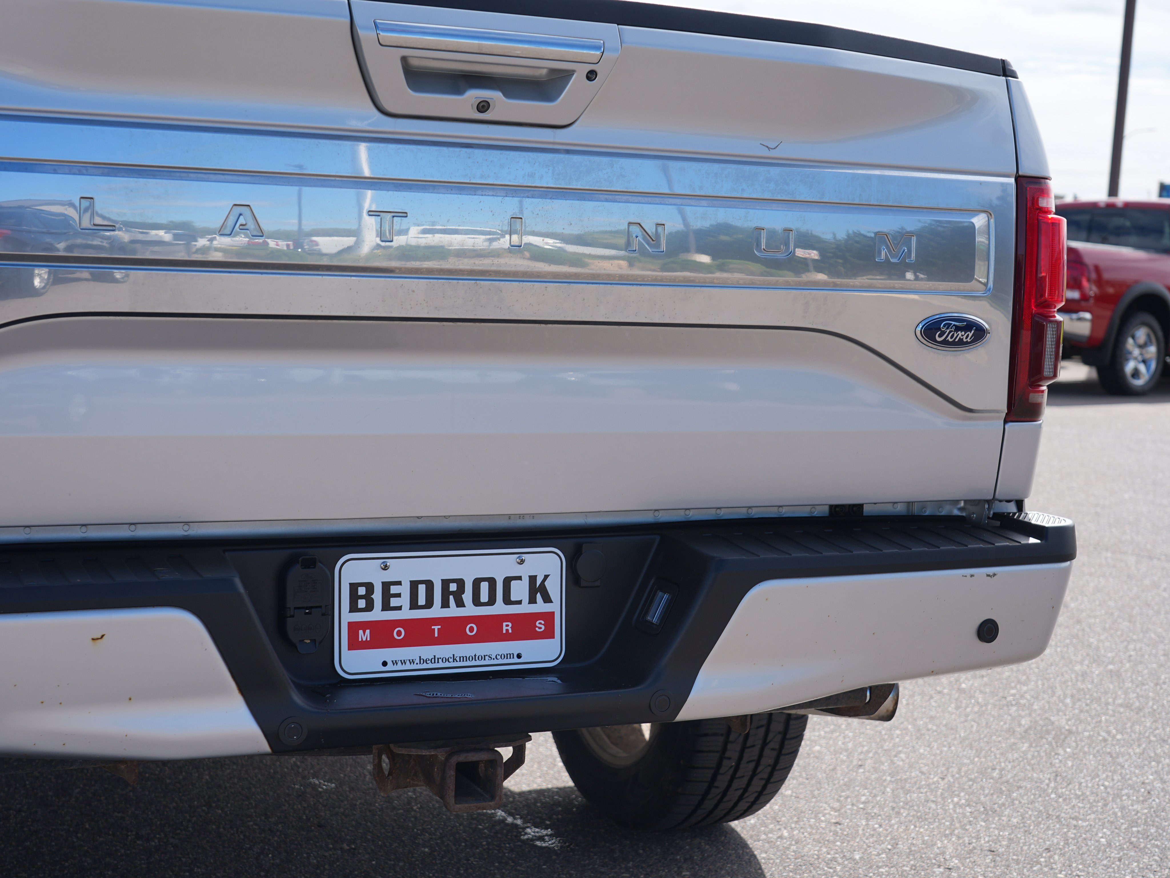 Used 2015 Ford F150 Platinum w/ Max Trailer Tow Package AWD/4WD image 11