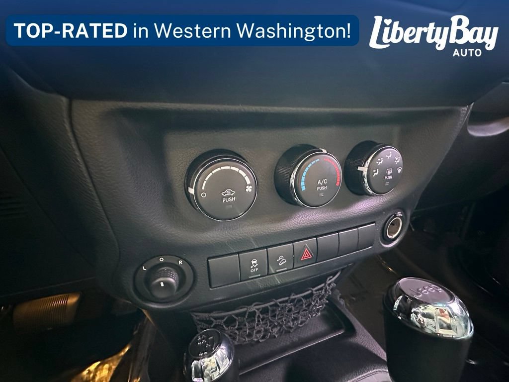 Used 2014 Jeep Wrangler Sport AWD/4WD image 17