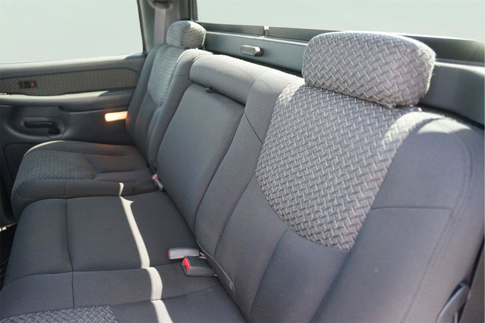 Used 2002 Chevrolet Avalanche 2WD image 13