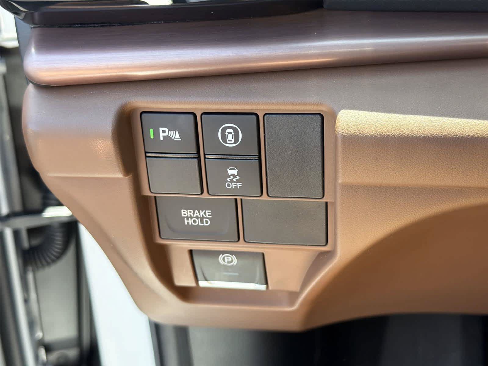 Used 2024 Acura RDX SH-AWD w/ Technology Package image 39