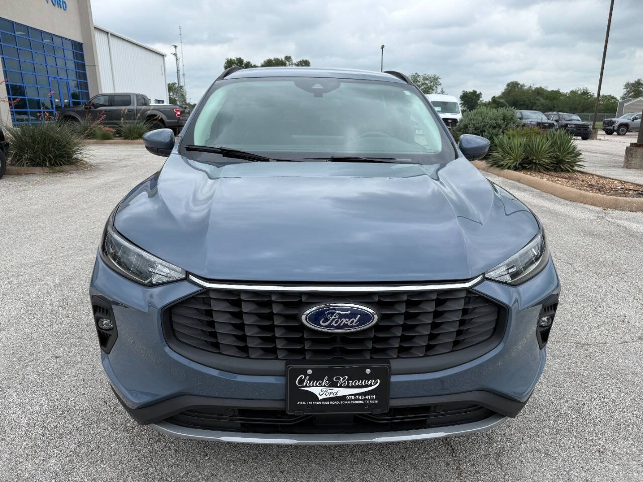 Used 2025 Ford Escape SE FWD image 8