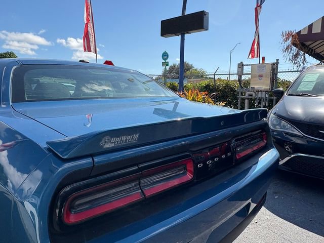 Used 2021 Dodge Challenger SXT RWD image 9
