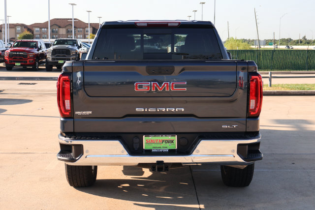 Used 2022 GMC Sierra 1500 SLT RWD image 5