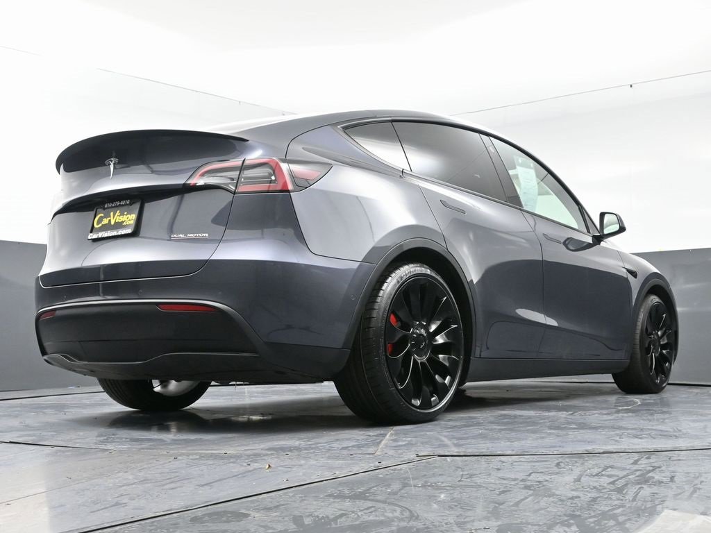 Used 2022 Tesla Model Y Performance image 57
