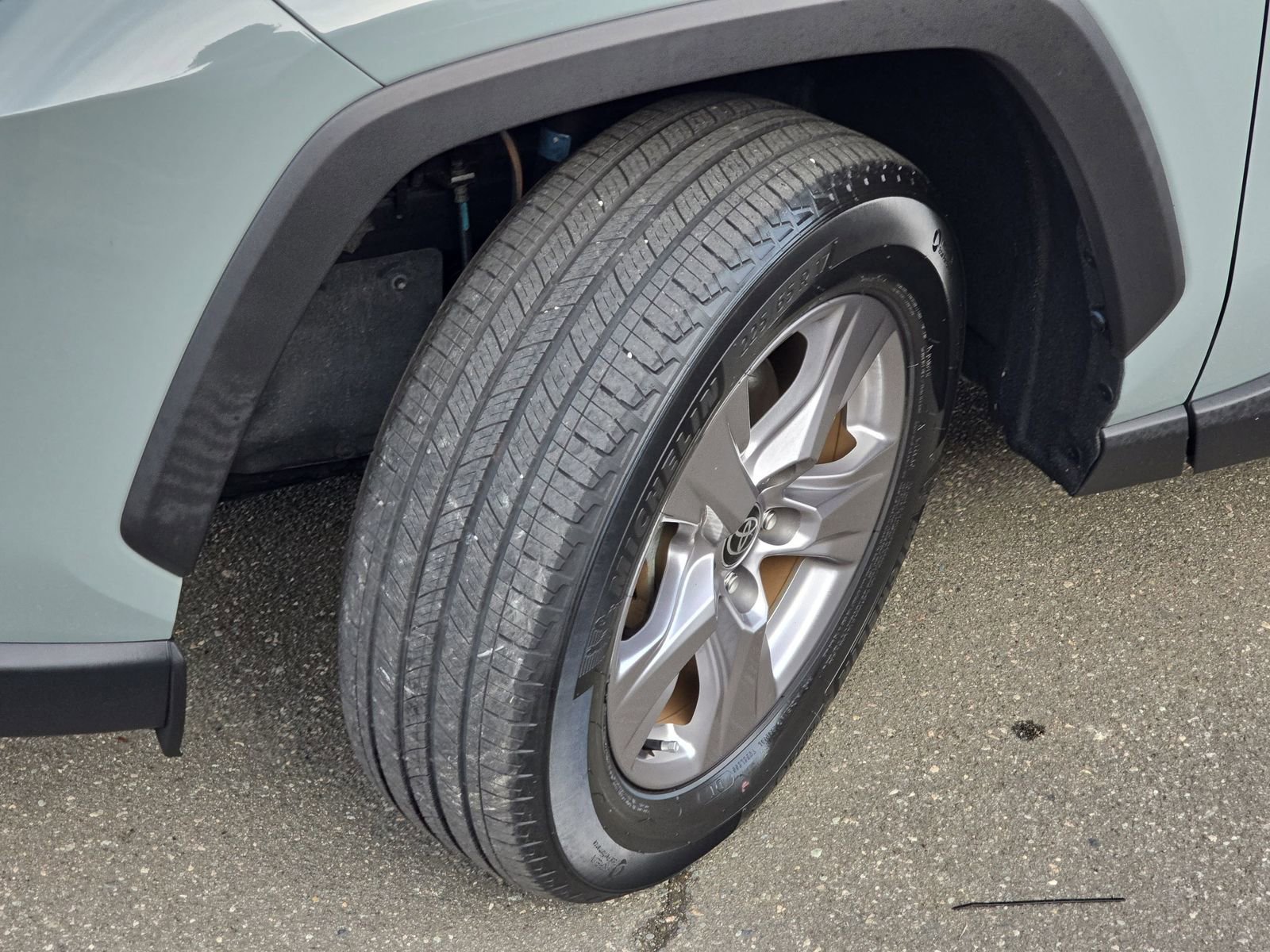 Used 2023 Toyota RAV4 XLE image 37