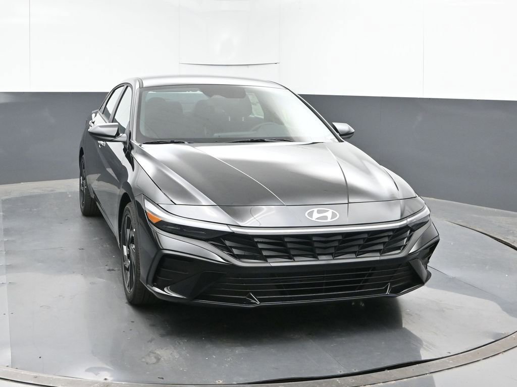 New 2026 Hyundai Elantra Sport image 8