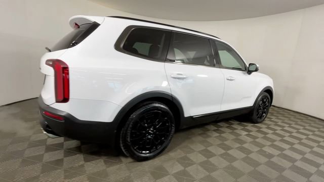 Used 2022 Kia Telluride EX w/ EX Premium Package AWD/4WD image 4