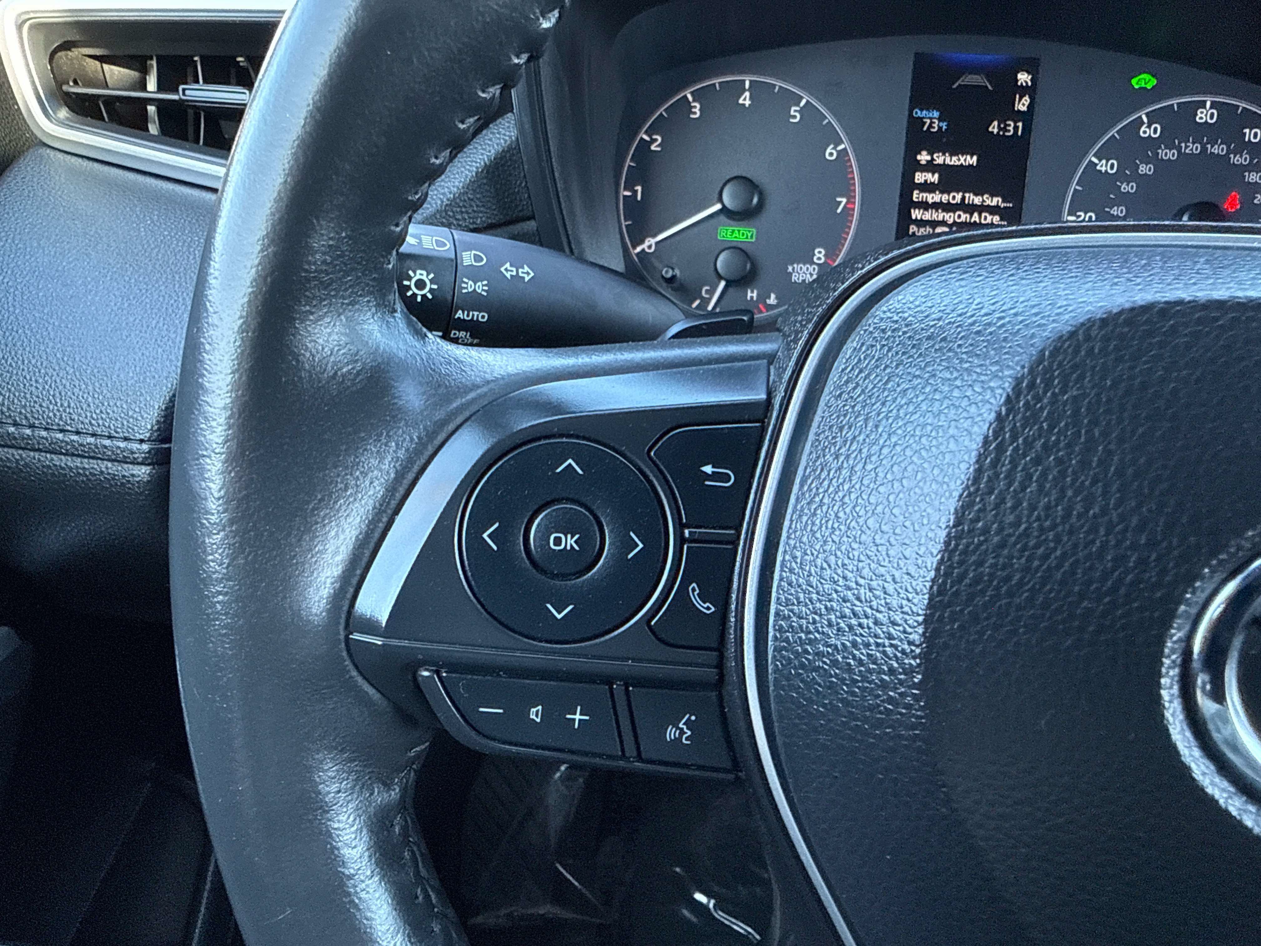 Used 2024 Toyota Corolla Cross AWD Hybrid image 24