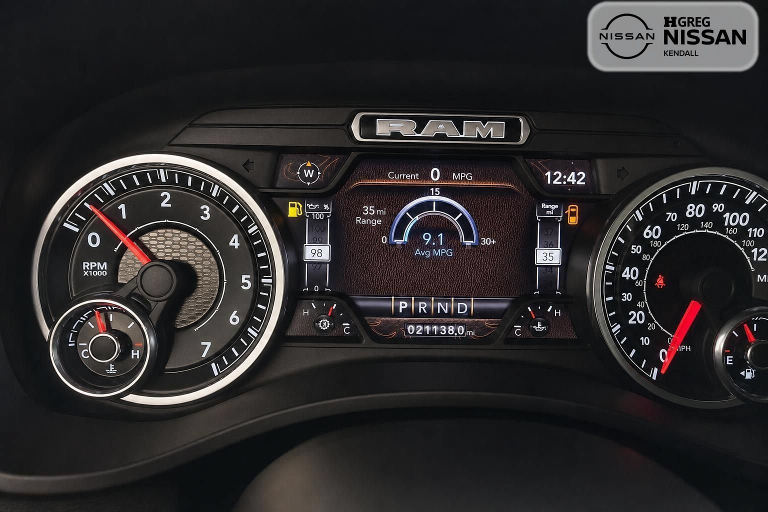 Used 2022 RAM 1500 Big Horn AWD/4WD image 12