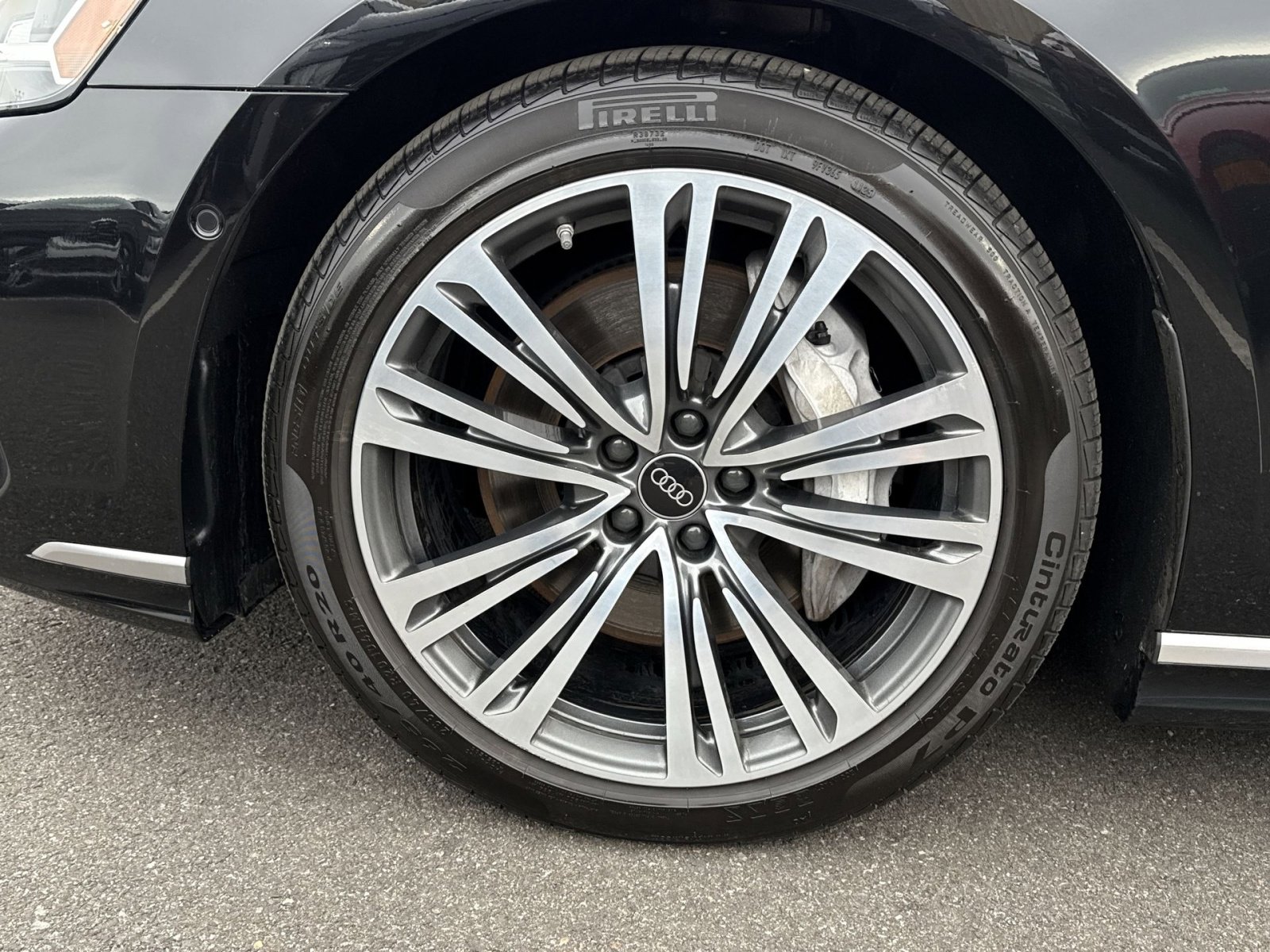 Used 2022 Audi A8 L 3.0T image 12