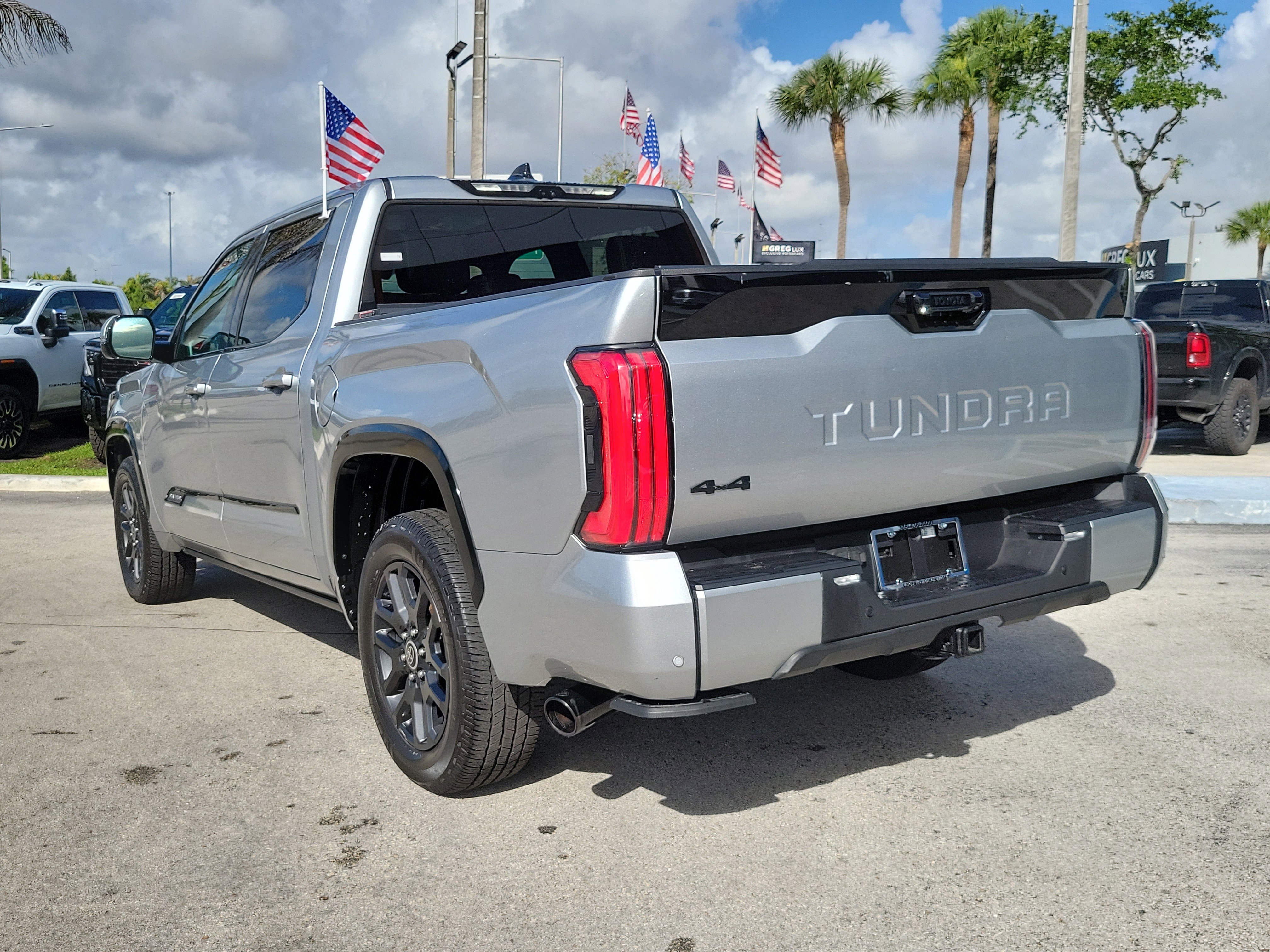 Used 2023 Toyota Tundra Platinum AWD/4WD image 7