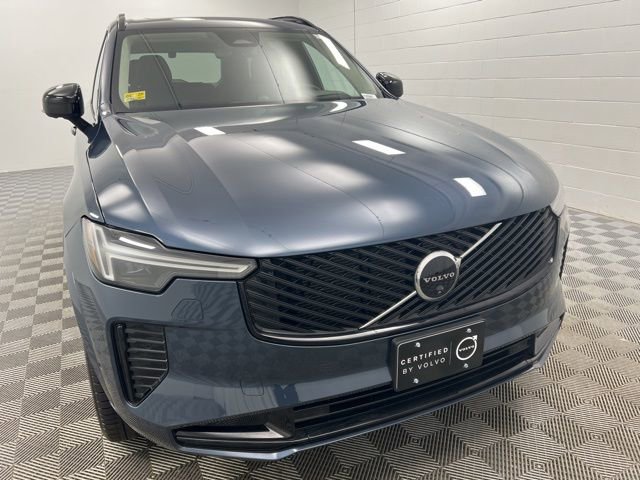 New 2026 Volvo XC90 B6 Ultra w/ Lounge Package image 2
