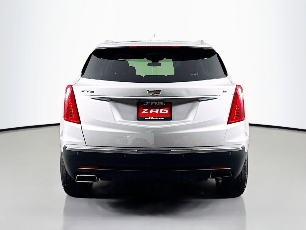 Used 2019 Cadillac XT5 Premium Luxury image 4