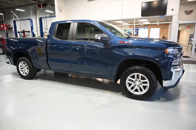 Used 2019 Chevrolet Silverado 1500 LT w/ All-Star Edition AWD/4WD image 4
