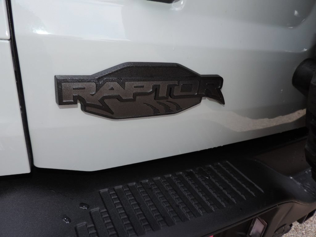 Used 2026 Ford Bronco Raptor AWD/4WD image 12