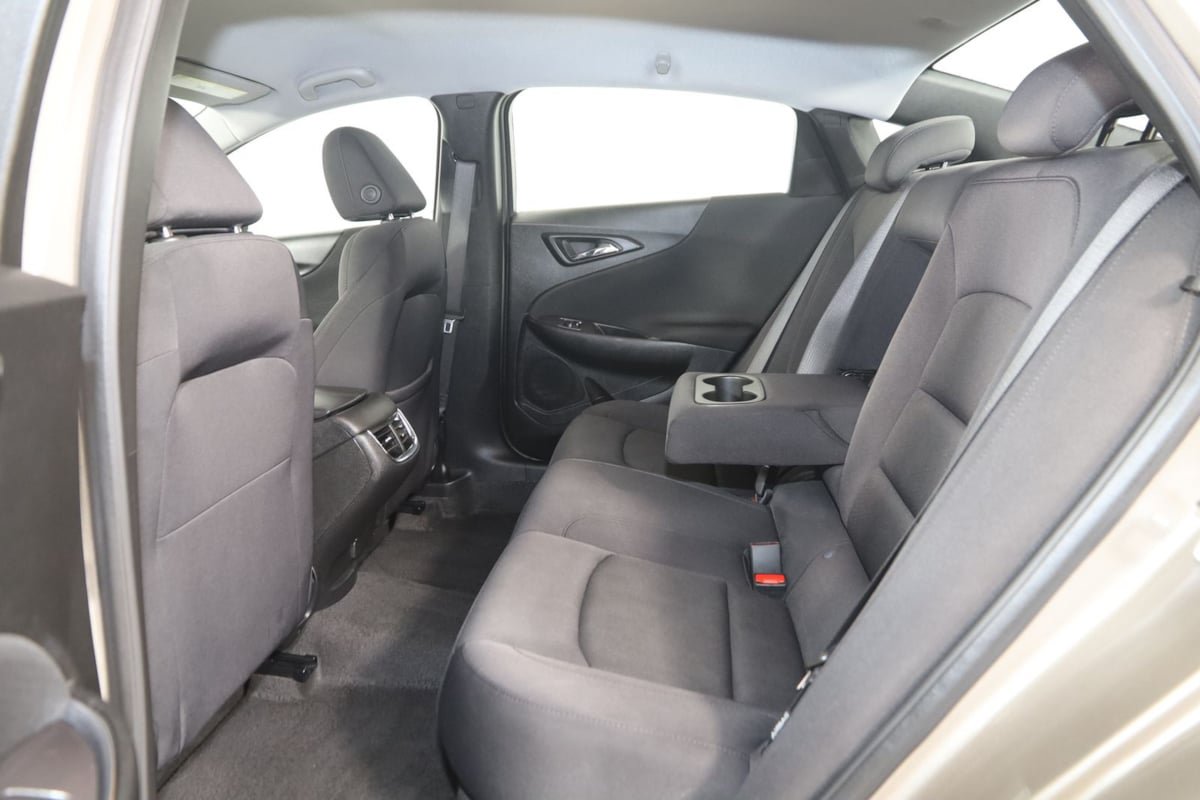 Used 2024 Chevrolet Malibu LT FWD image 43