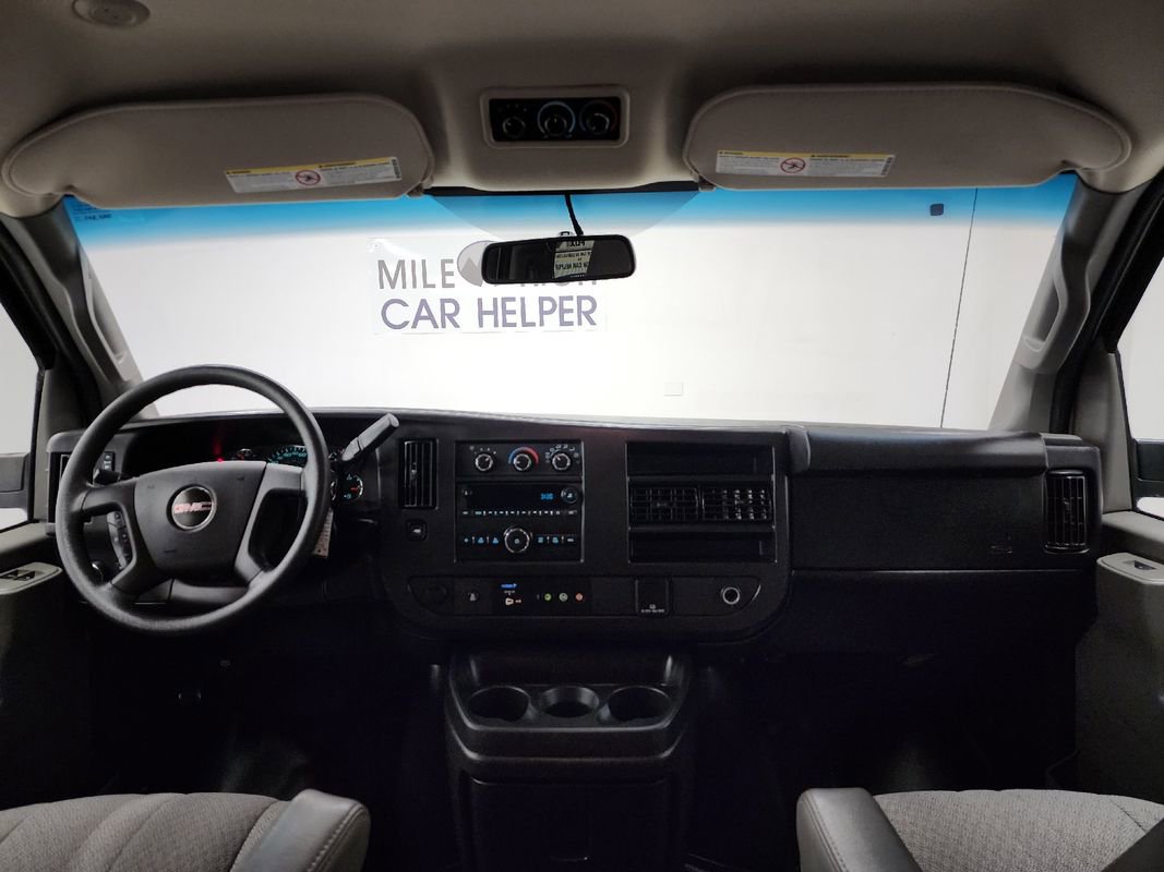 Used 2018 GMC Savana 3500 LT w/ LT Preferred Equipment Group image 10