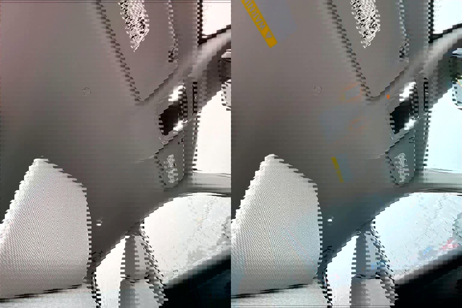 Used 2025 Honda HR-V LX image 13