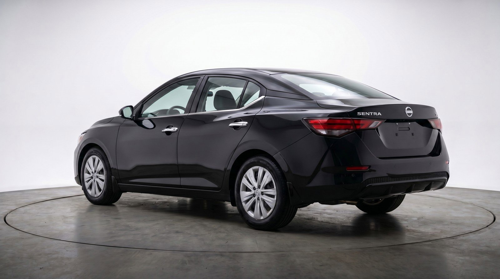 Used 2025 Nissan Sentra S FWD image 6