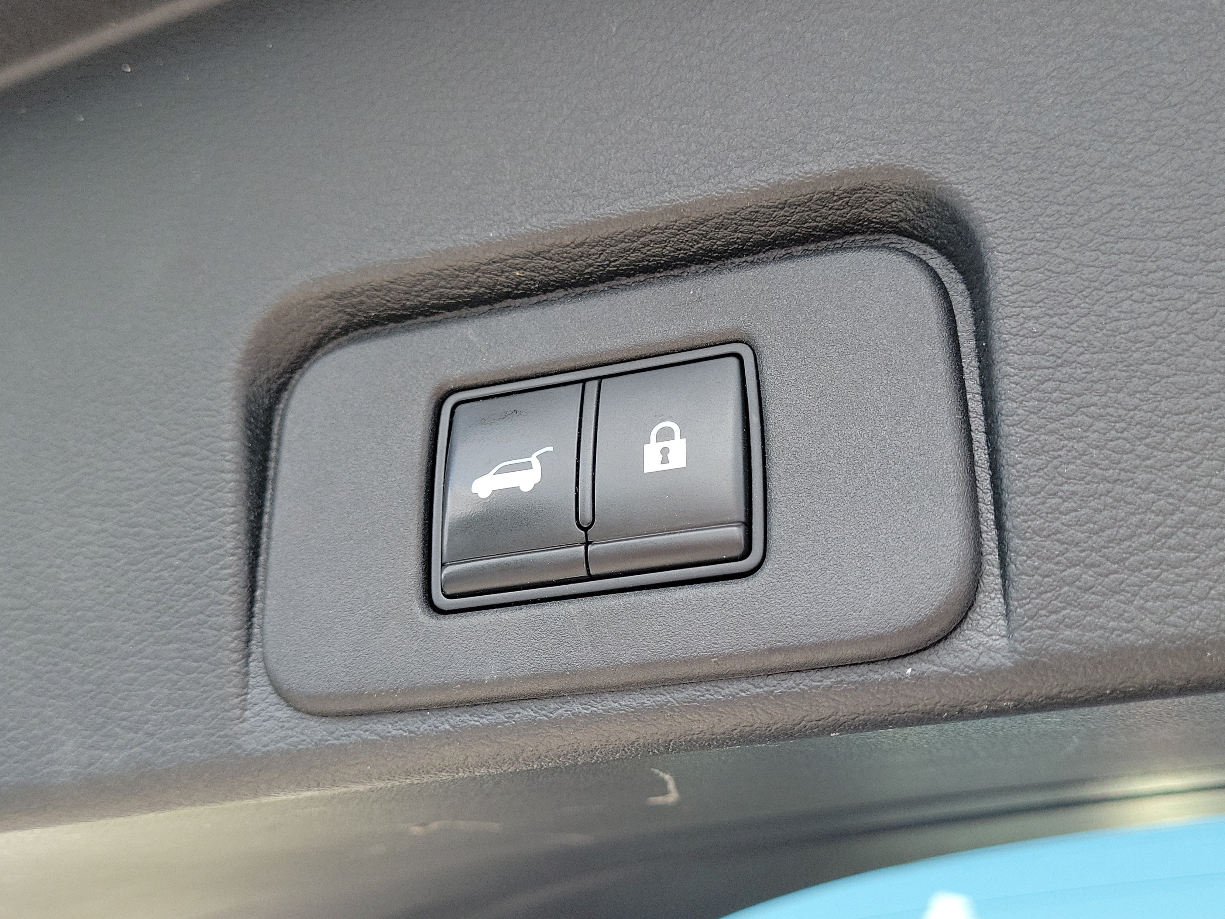Certified 2021 Nissan Rogue SL w/ Premium Package FWD image 7