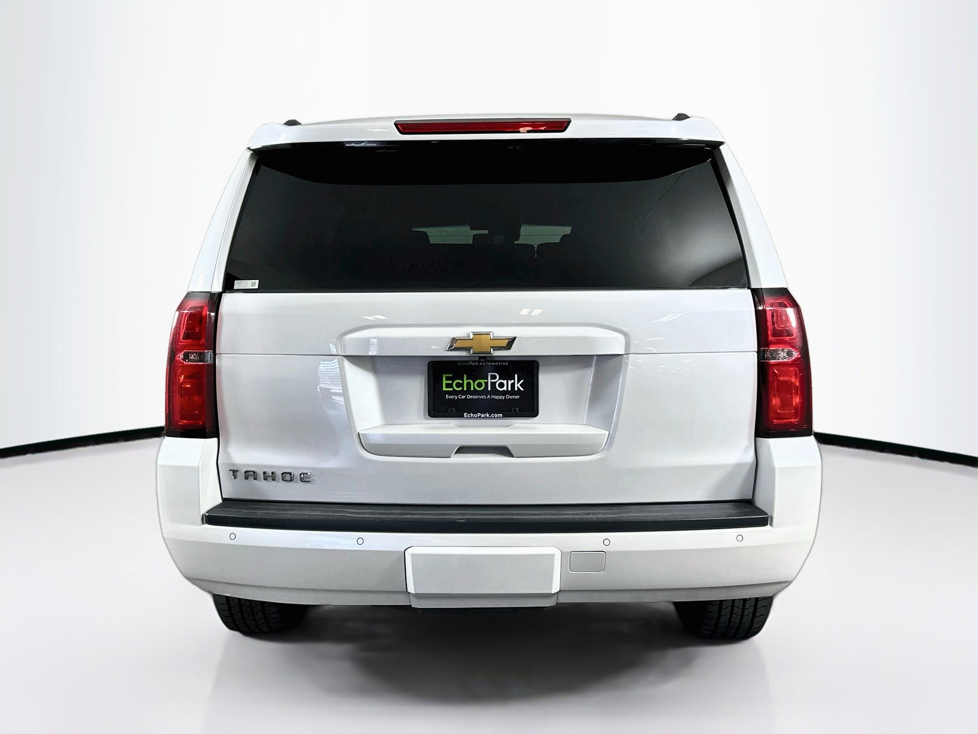 Used 2017 Chevrolet Tahoe LT w/ Luxury Package AWD/4WD image 7