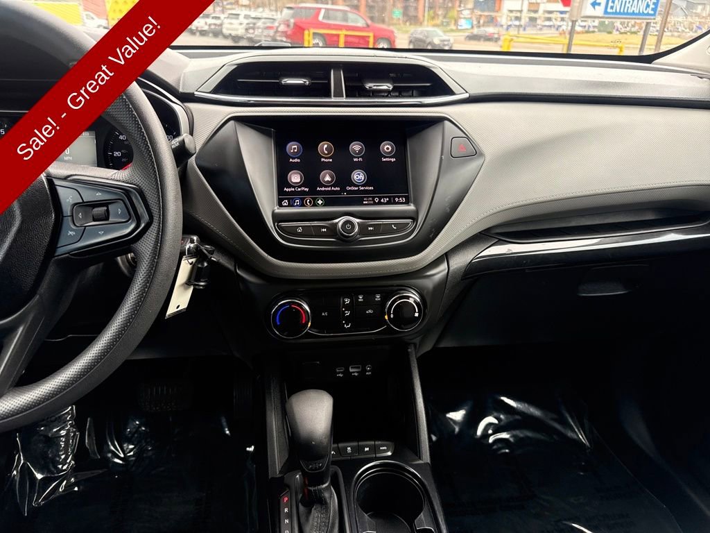 Used 2021 Chevrolet TrailBlazer LS AWD/4WD image 17