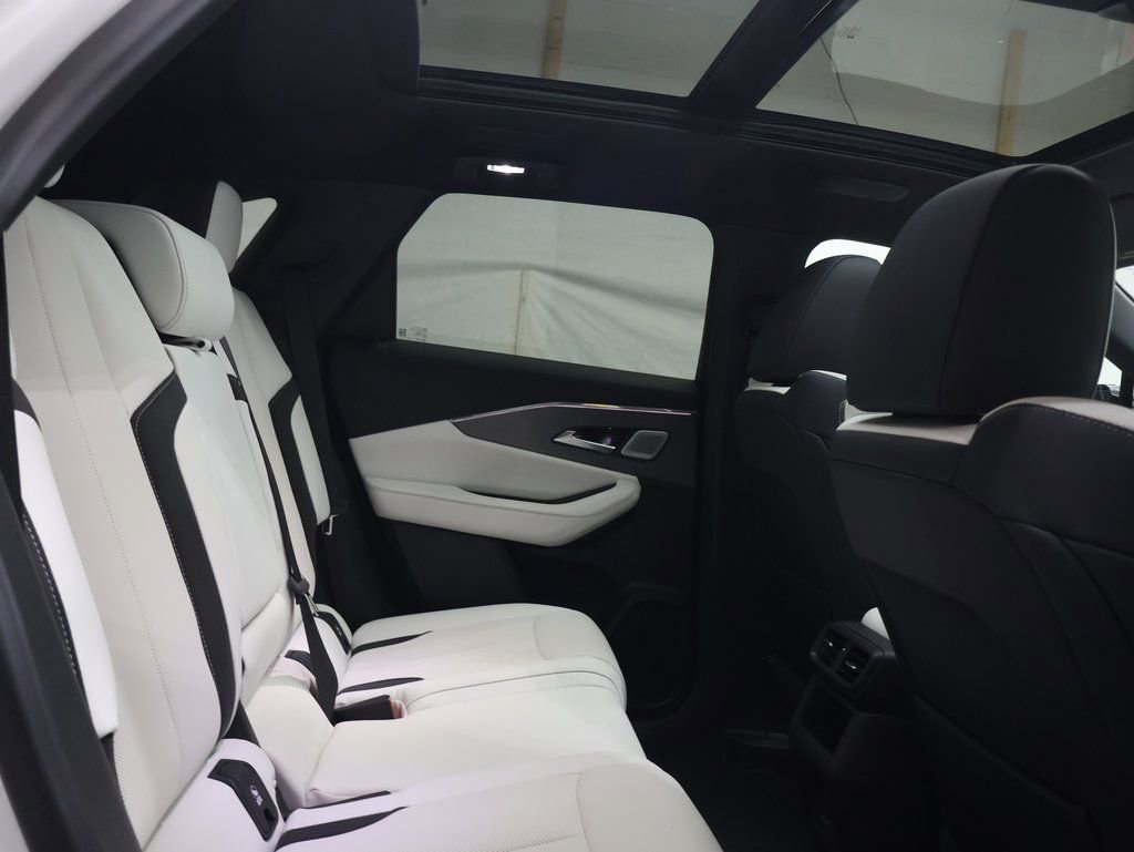 Used 2024 Acura ZDX A-Spec image 13