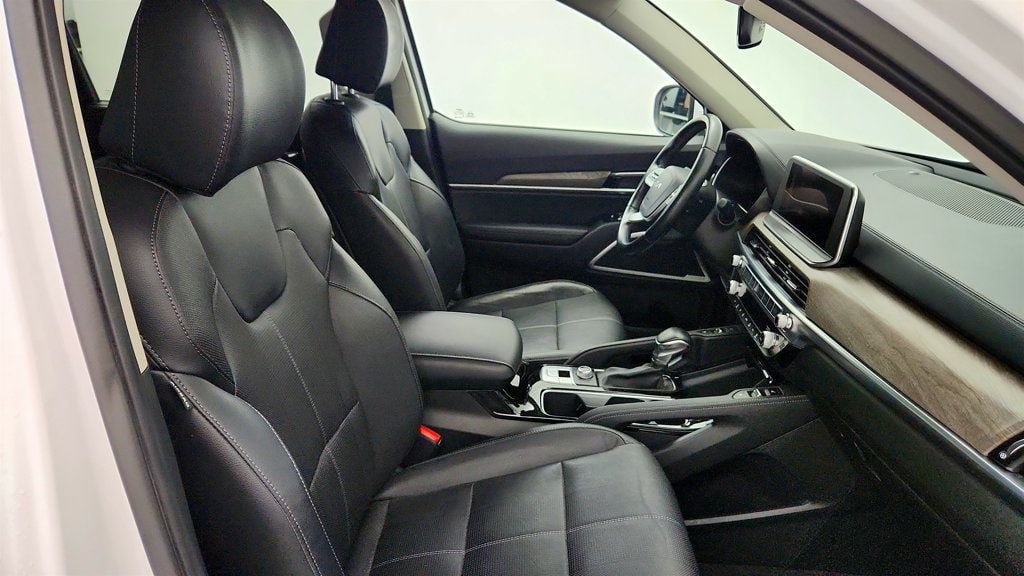 Used 2022 Kia Telluride EX w/ EX Premium Package FWD image 25