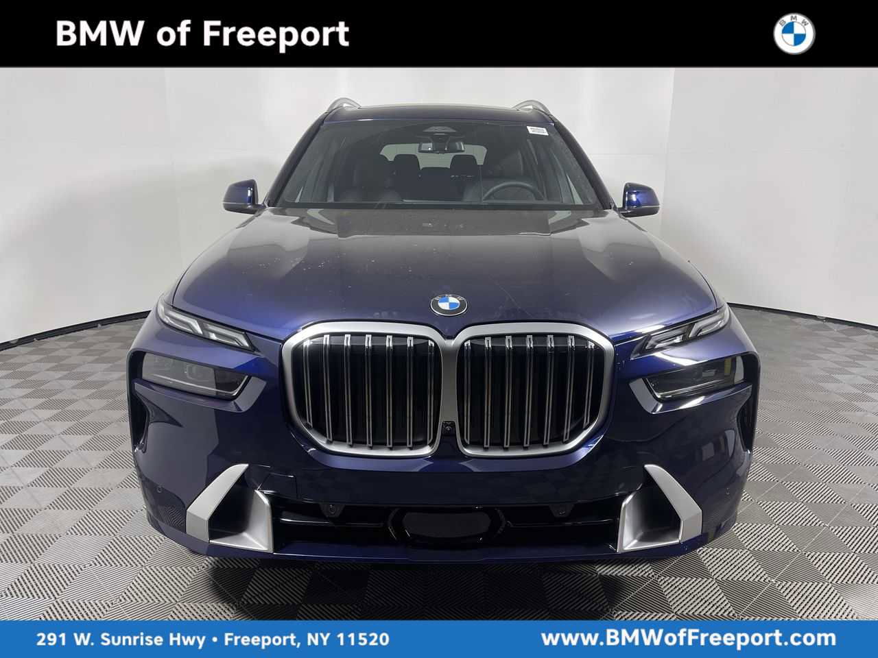 Certified 2024 BMW X7 xDrive40i w/ Premium Package AWD/4WD image 1