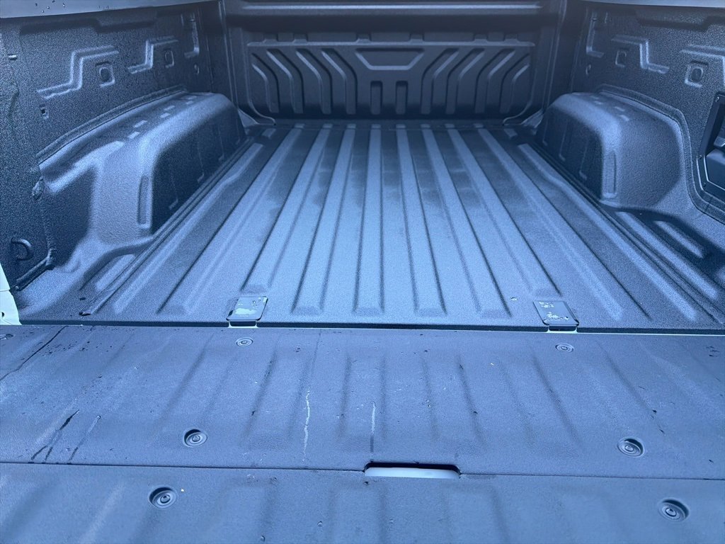 New 2026 Chevrolet Silverado EV LT image 11