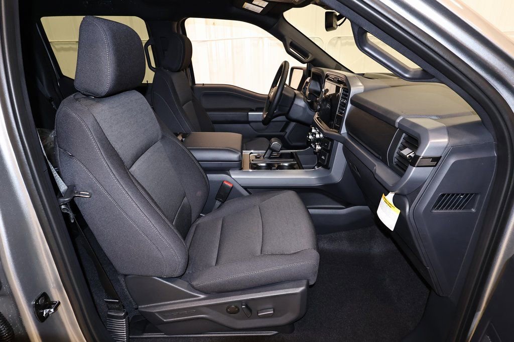 New 2026 Ford F150 XLT w/ Equipment Group 302A MID image 16