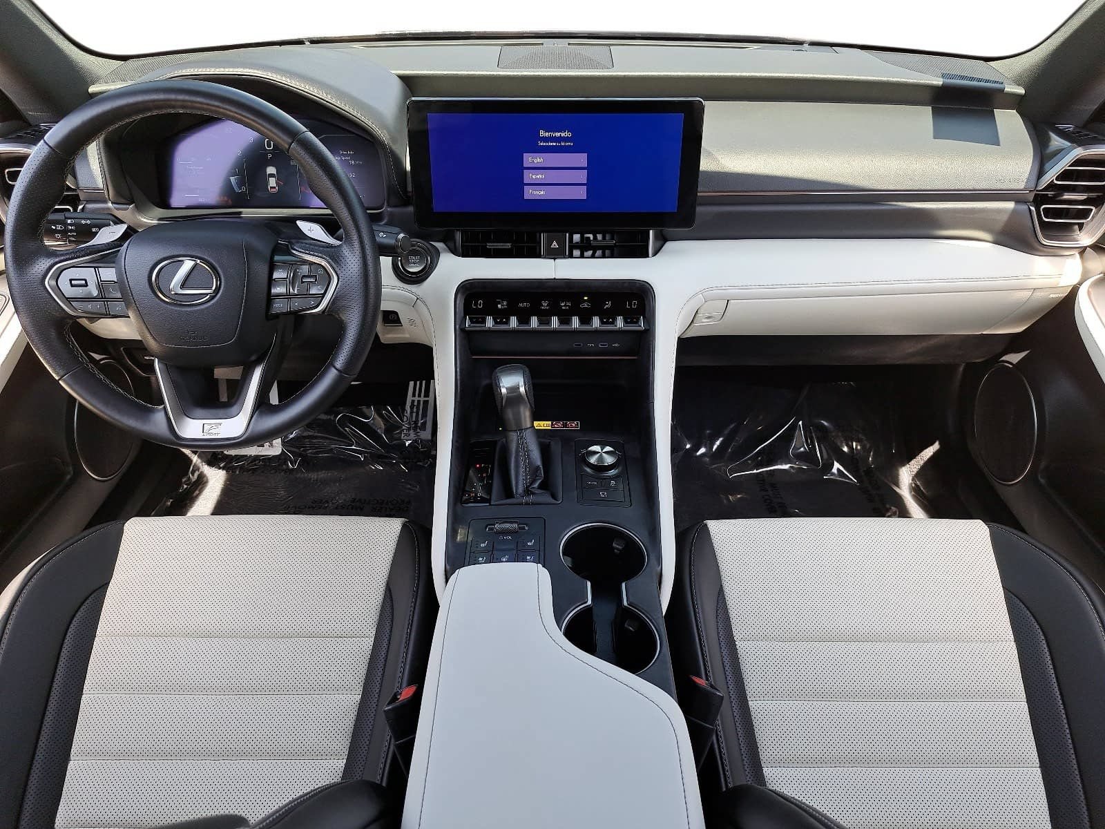 Used 2026 Lexus IS 350 F Sport RWD image 9