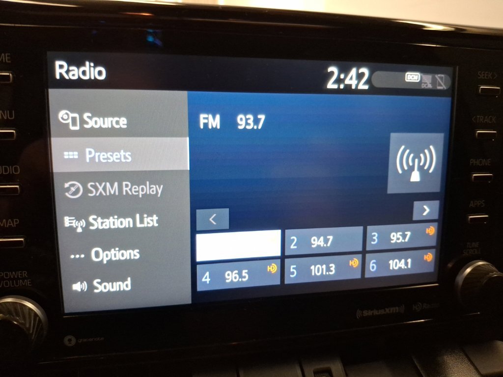 Used 2019 Toyota RAV4 XSE w/ XSE Weather Package AWD/4WD image 24
