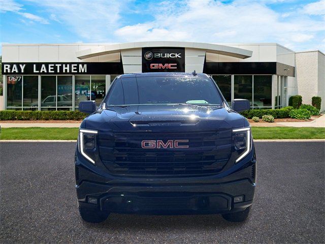 New 2026 GMC Sierra 1500 Elevation image 8