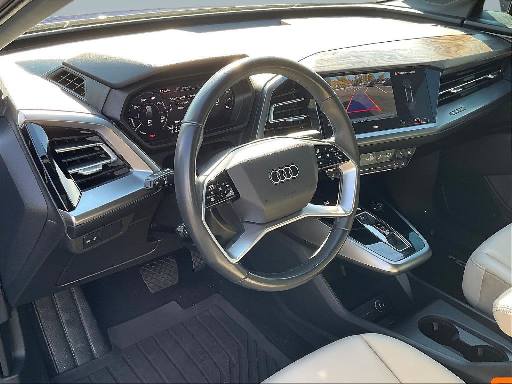 Used 2023 Audi Q4 e-tron Premium Plus w/ Premium Plus AWD/4WD image 18