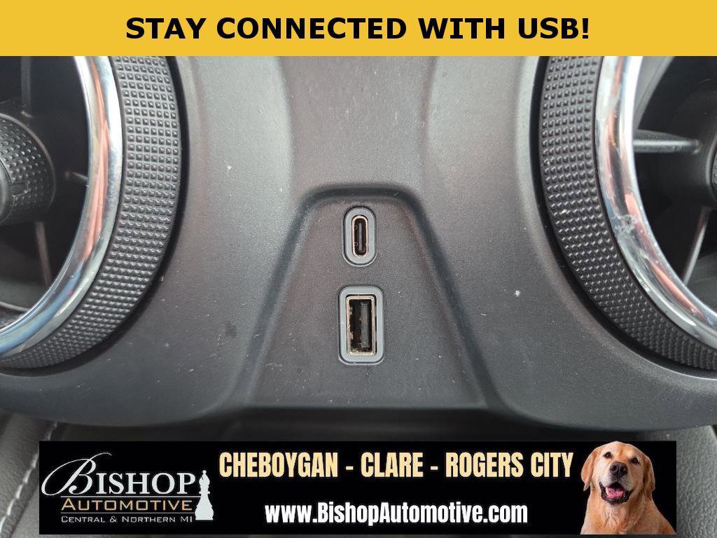 Used 2023 Chevrolet Blazer LT w/ Convenience Package image 17