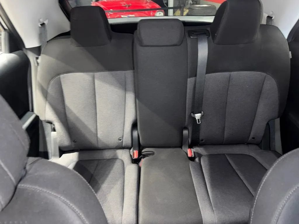 Used 2024 Hyundai Ioniq 5 SE AWD/4WD image 21