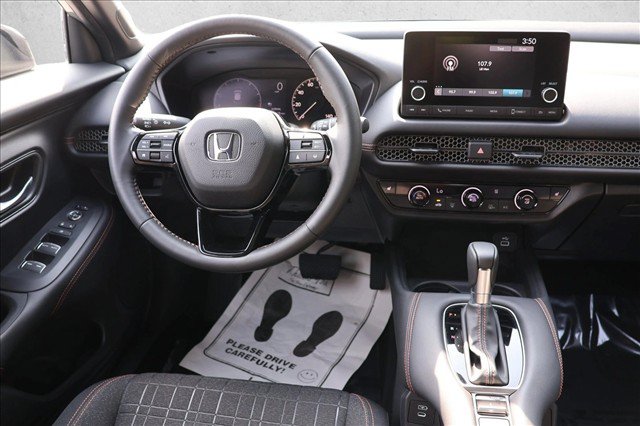 Used 2024 Honda HR-V Sport image 23