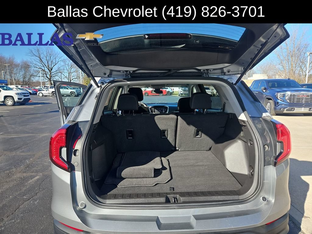 Certified 2023 GMC Terrain SLE w/ Driver Convenience Package FWD image 26