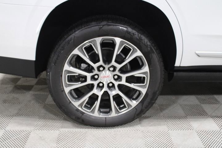 New 2026 GMC Yukon Denali w/ Denali Reserve Package image 47