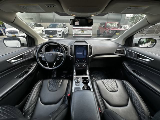 Certified 2023 Ford Edge Titanium AWD/4WD image 16