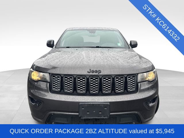 Used 2019 Jeep Grand Cherokee Altitude image 2