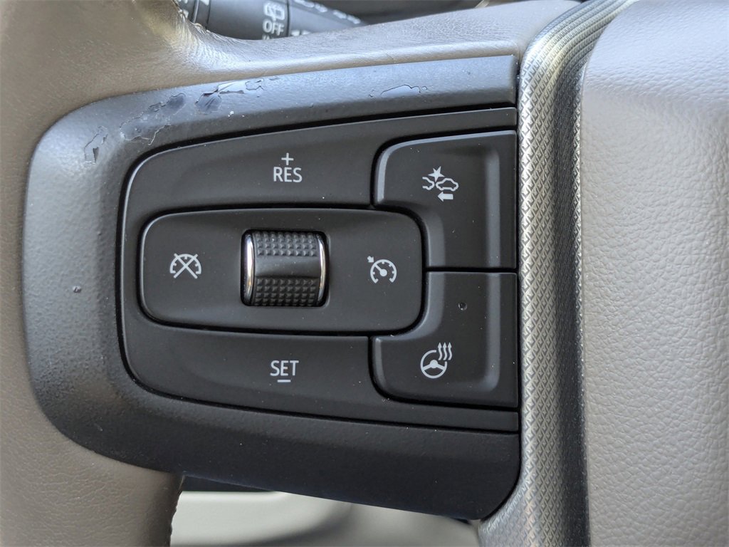 Used 2021 GMC Yukon Denali w/ Denali Premium Package image 27