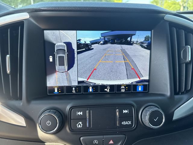 Used 2023 GMC Terrain SLT w/ Tech Package FWD image 15