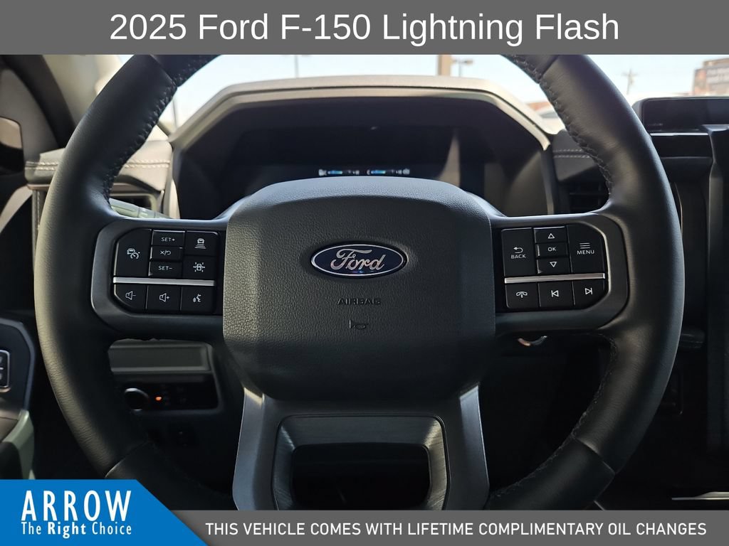 Used 2025 Ford F150 Lightning Flash AWD/4WD image 27